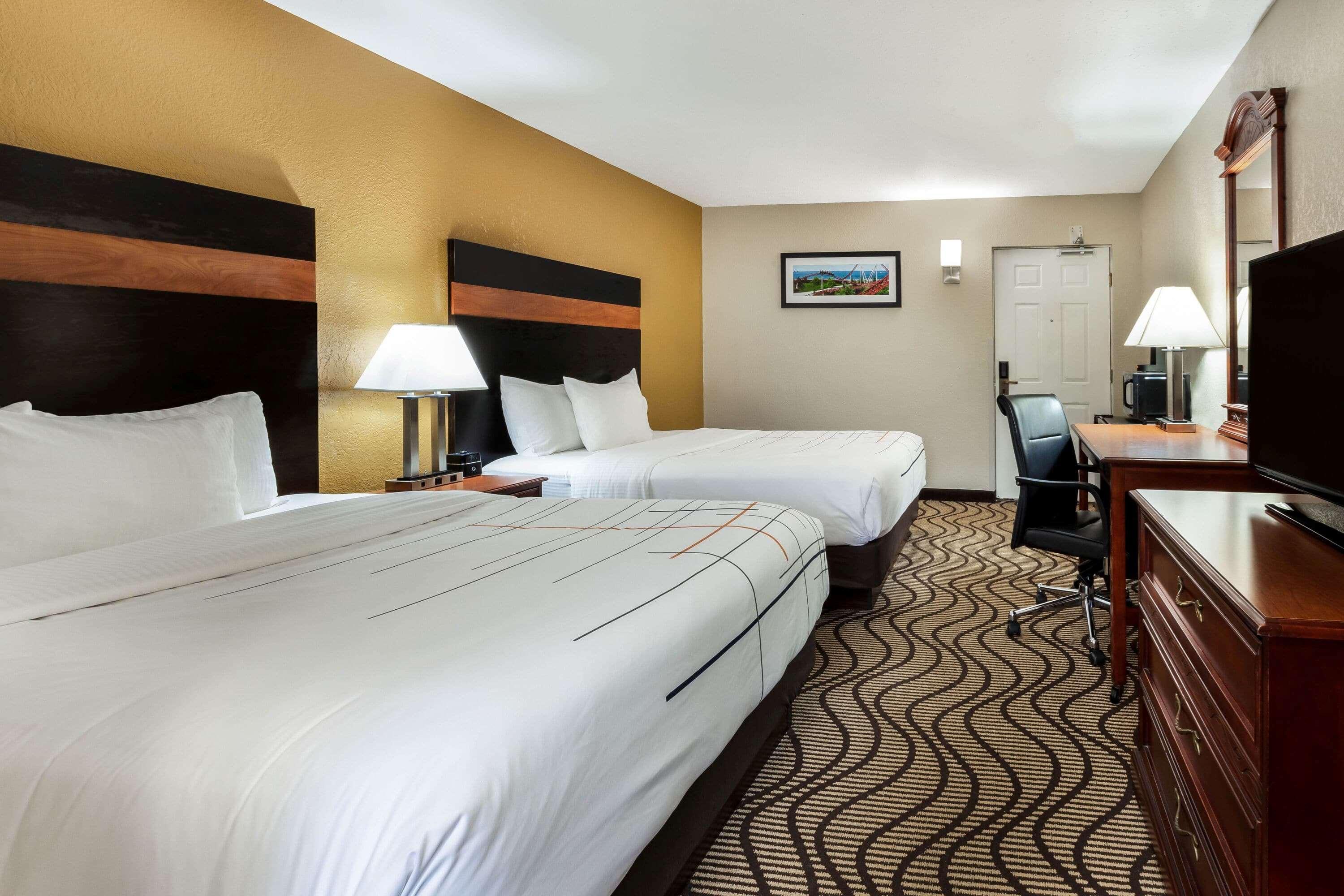 La Quinta Inn By Wyndham Sandusky Near Cedar Point Esterno foto
