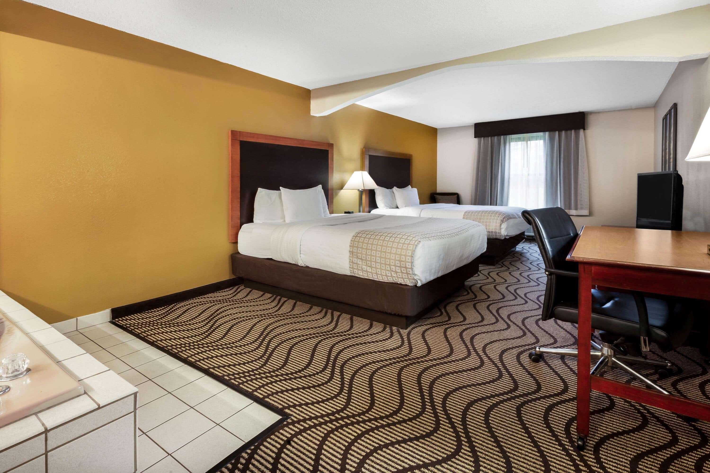 La Quinta Inn By Wyndham Sandusky Near Cedar Point Esterno foto