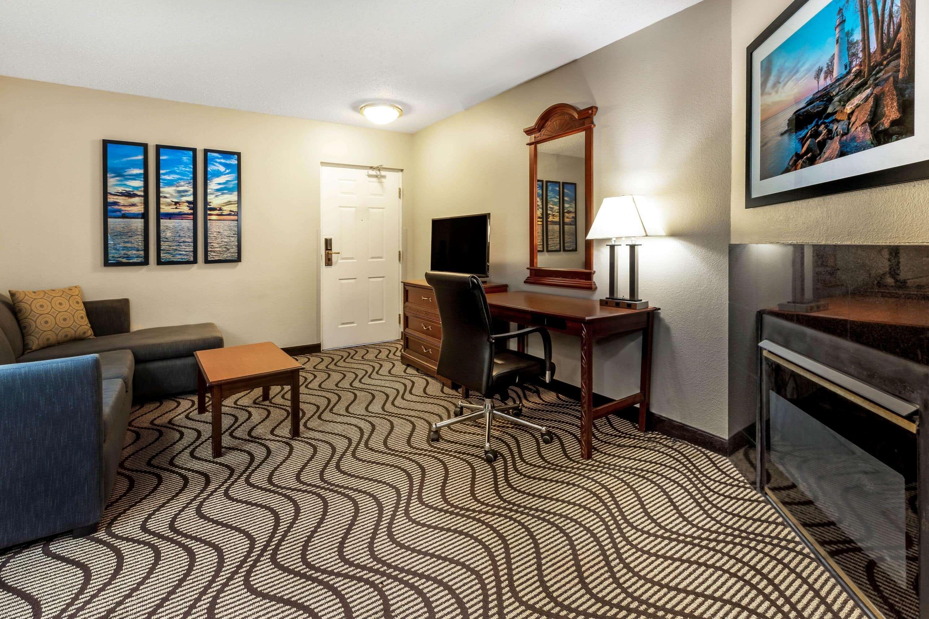La Quinta Inn By Wyndham Sandusky Near Cedar Point Esterno foto