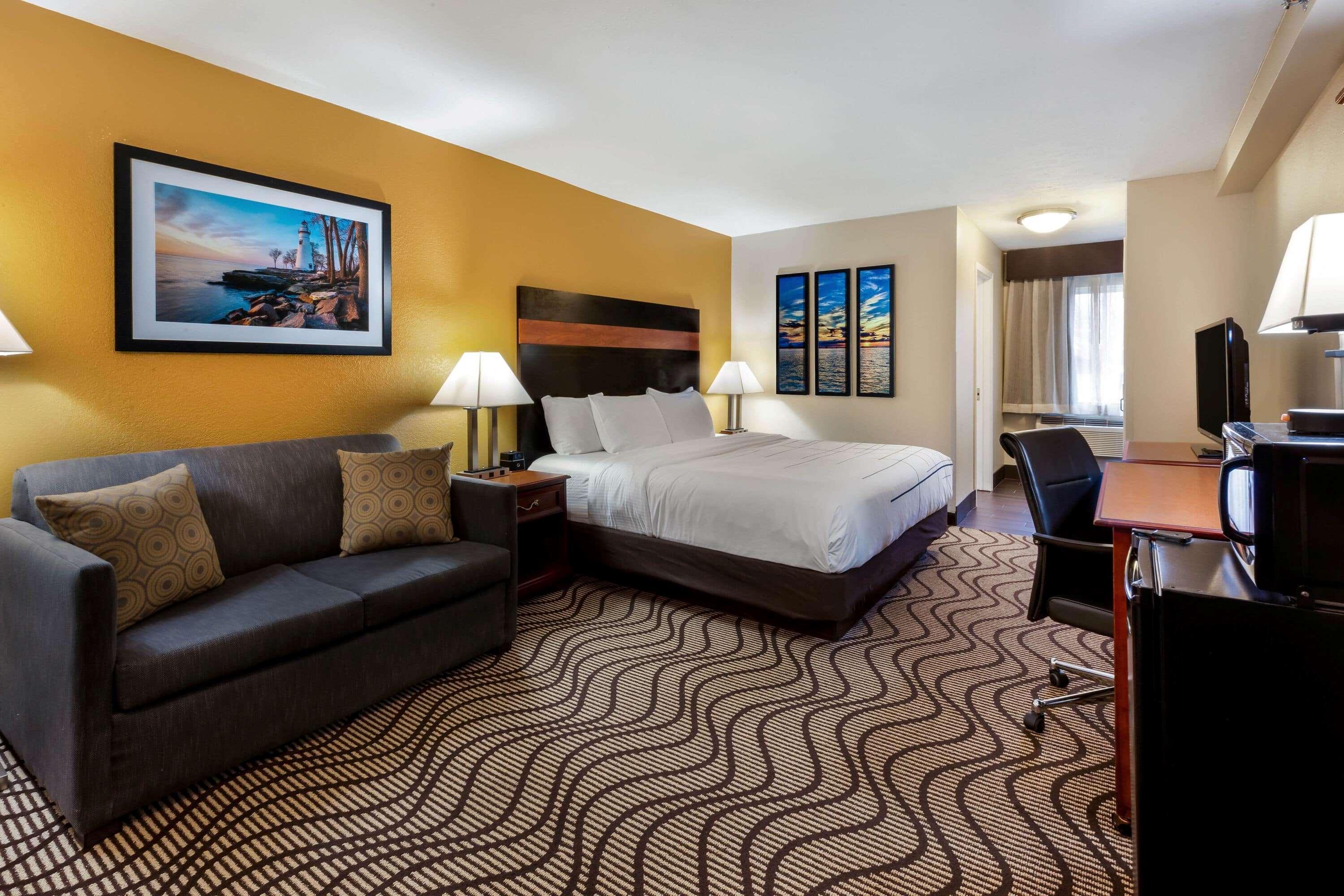 La Quinta Inn By Wyndham Sandusky Near Cedar Point Esterno foto