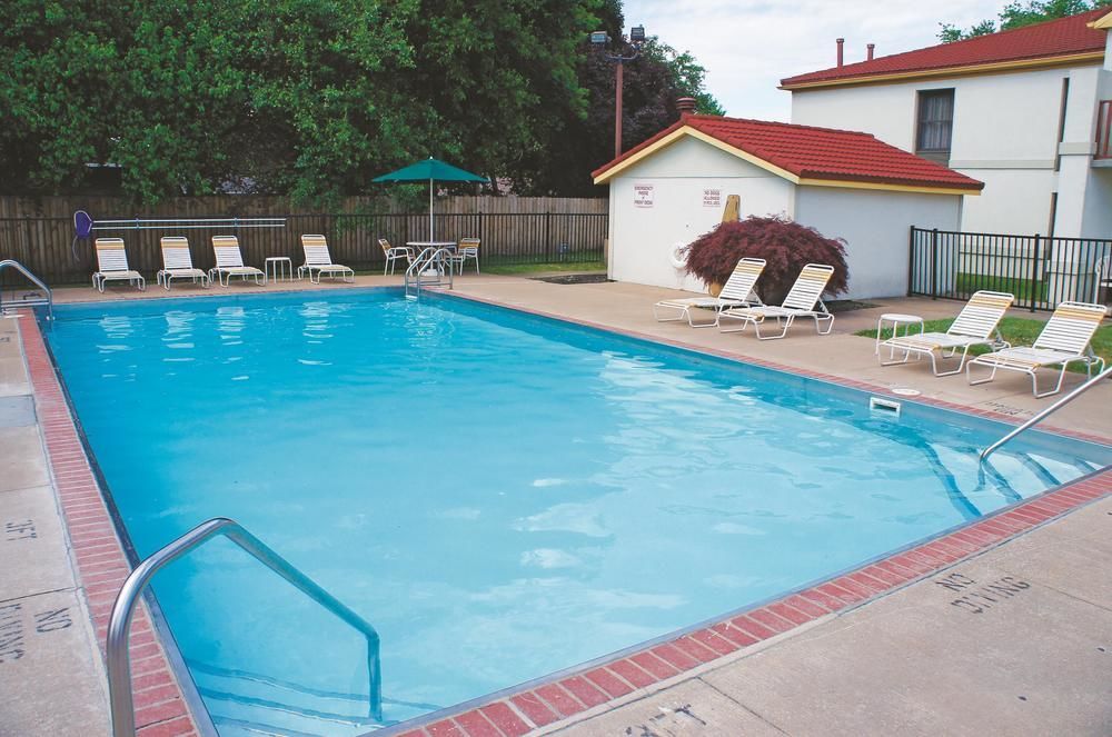 La Quinta Inn By Wyndham Sandusky Near Cedar Point Esterno foto